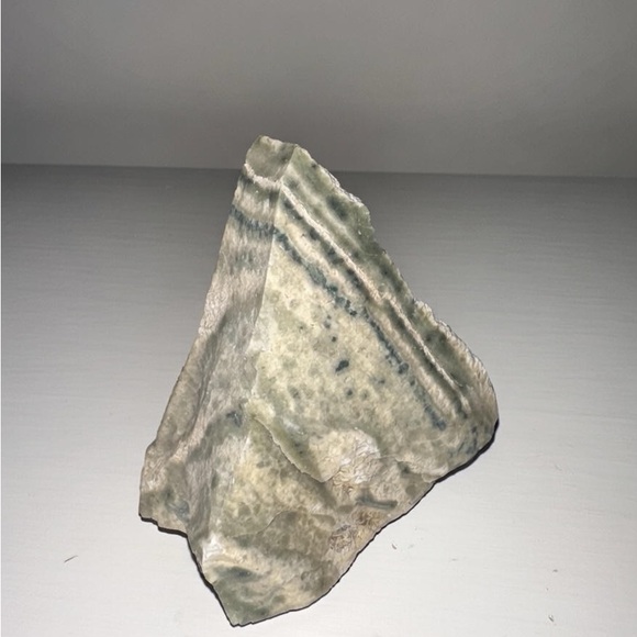 Other - Rough Serpentine New Jade Stone